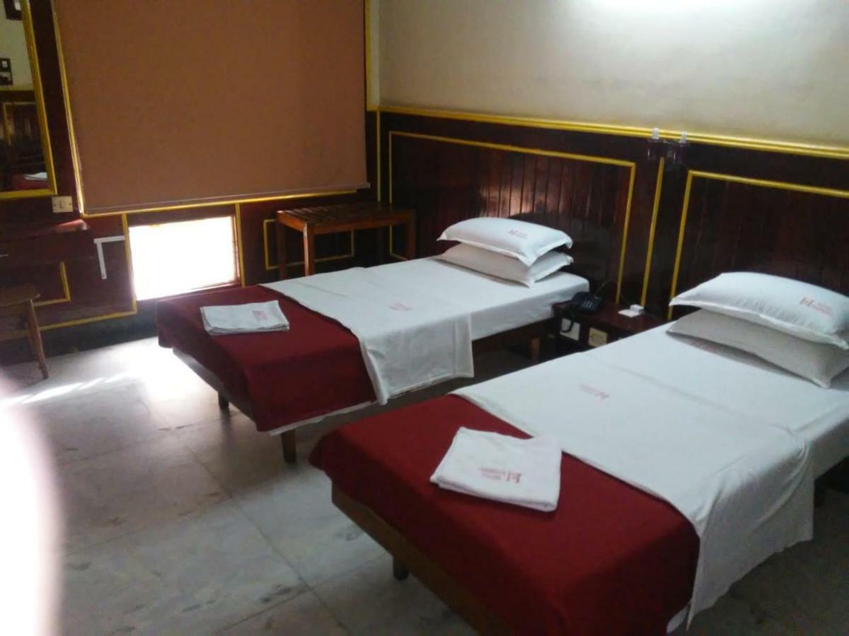Sarmani Hotels Pvt. Ltd 钦奈 外观 照片